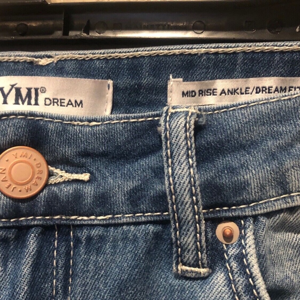 YMI Dream Jeans, Dream Fit Raw Hem Destruction Ankle Hybrid Jeans 1/3/5/7/9 - Picture 6 of 9